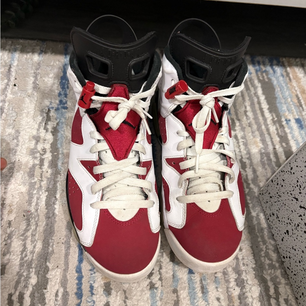 Jordan Athletic Shoes Red and White